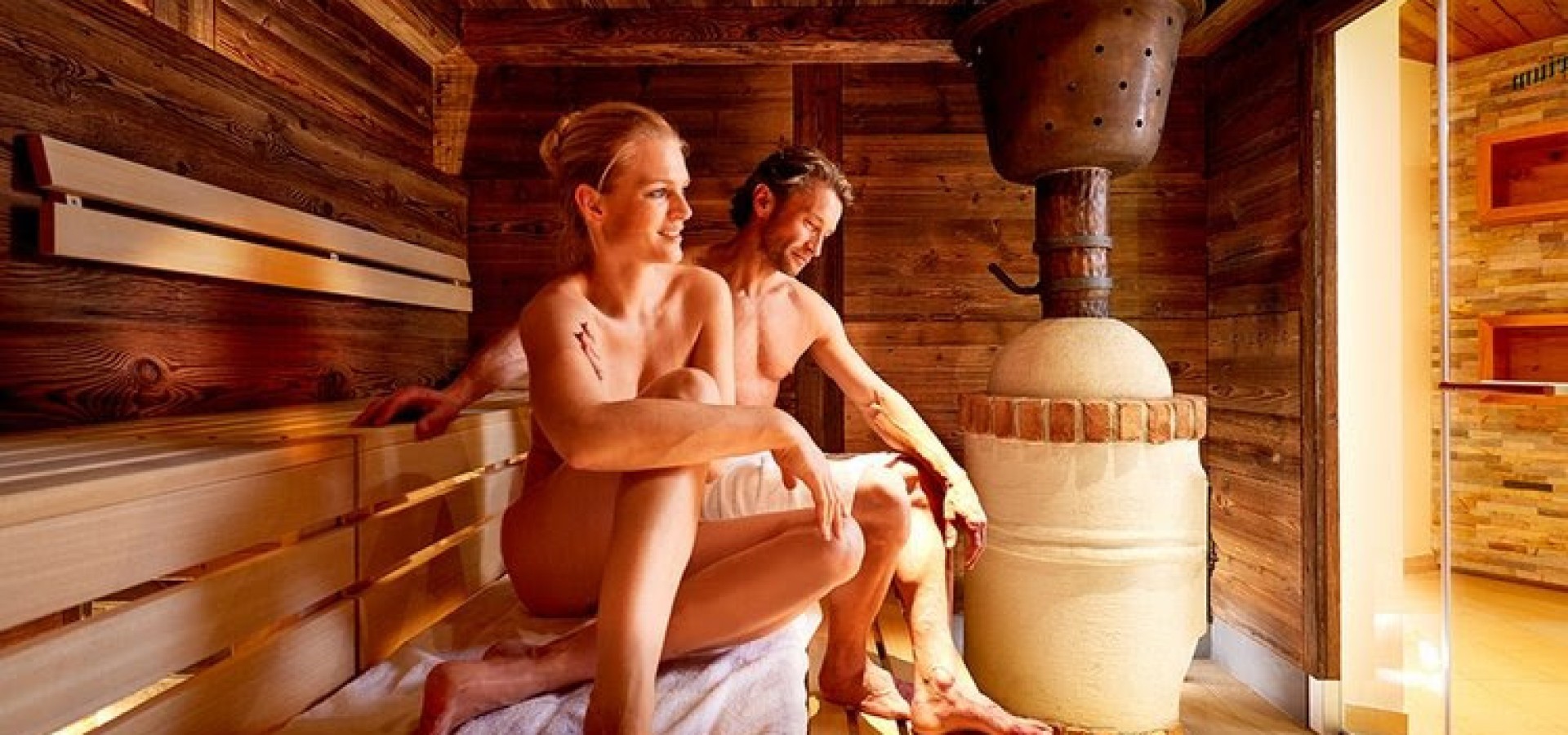 NATURIST Travel a world of options, - Issue 72